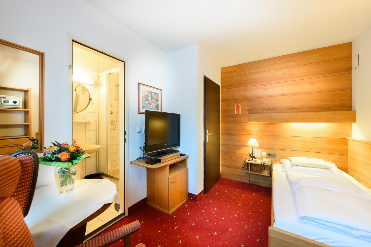 Hotel Haus Stefanie - Adults Only Seefeld in Tirol Exterior foto
