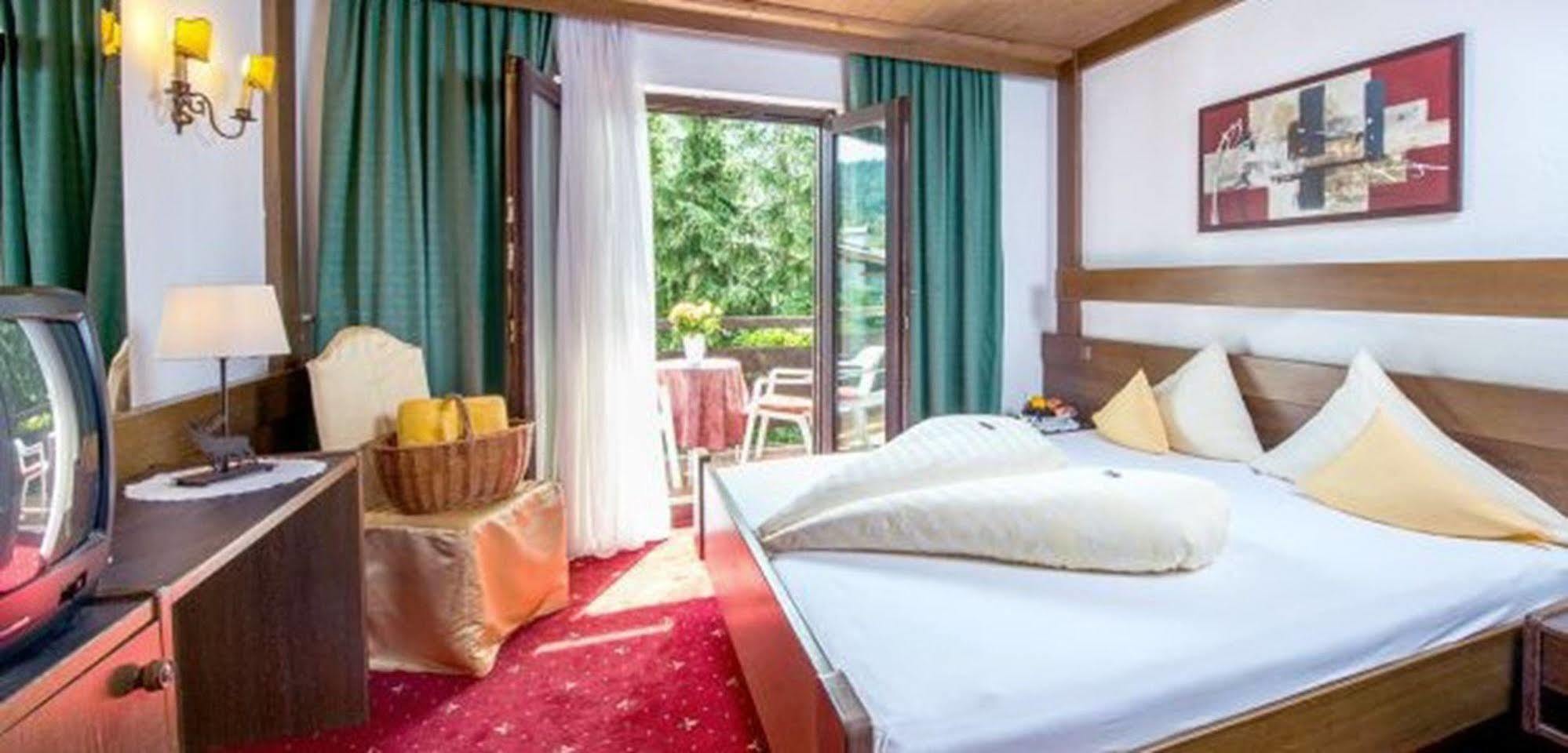 Hotel Haus Stefanie - Adults Only Seefeld in Tirol Exterior foto